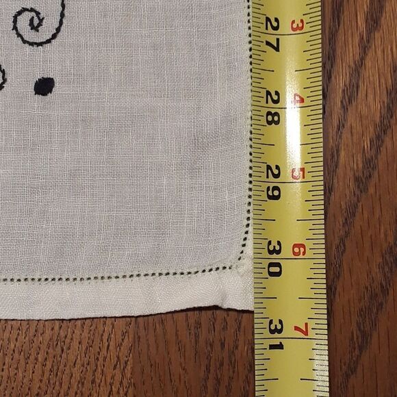 This beautiful linen 31" sq. table cloth is Unfinished embroidered project. - Picture 8 of 10